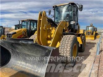 CAT 930M Фронтальні навантажувачі