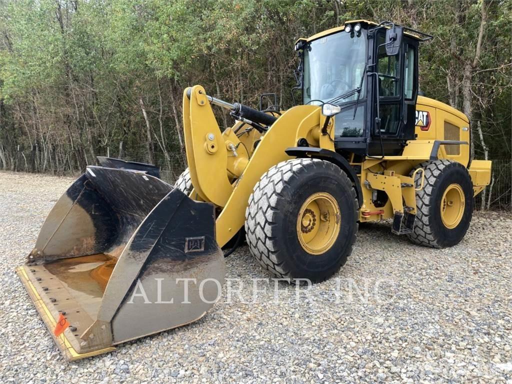 CAT 930M Гусеничні бульдозери