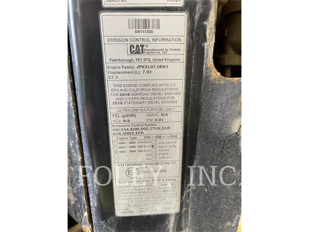 CAT 930M Фронтальні навантажувачі