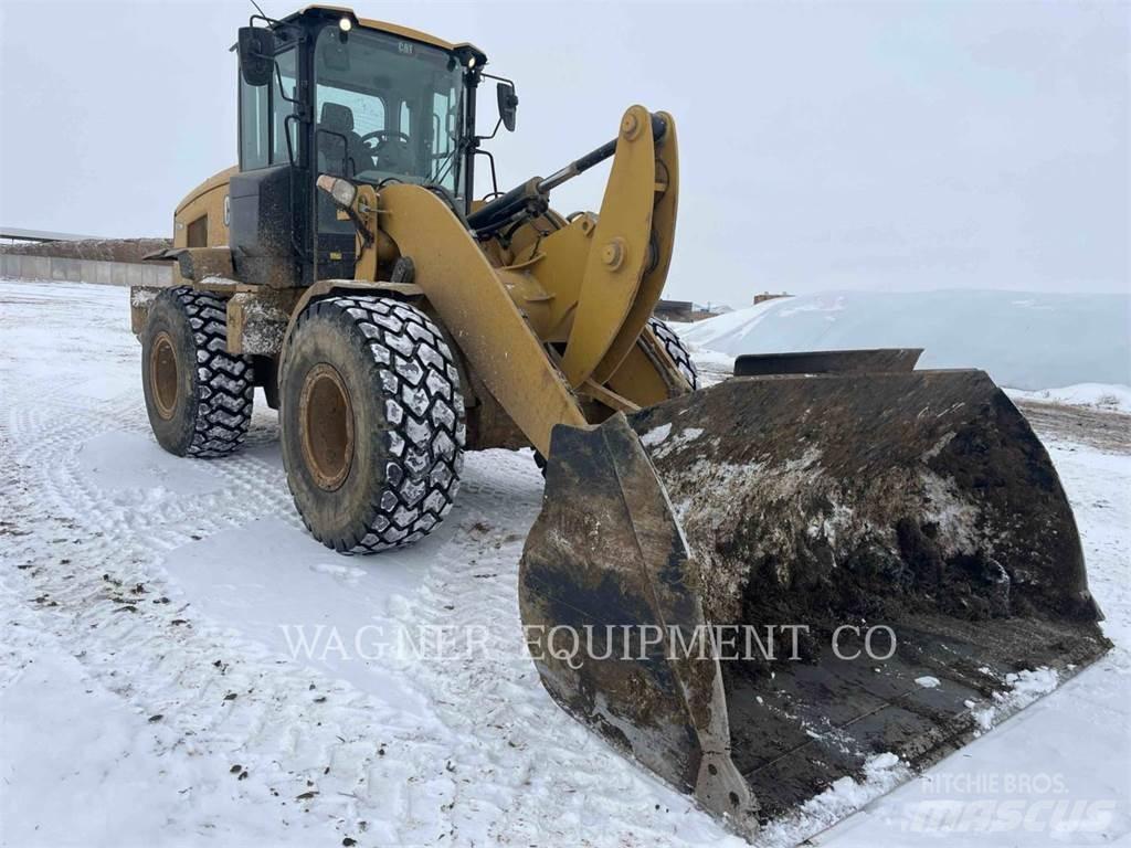 CAT 930M AG HL Фронтальні навантажувачі