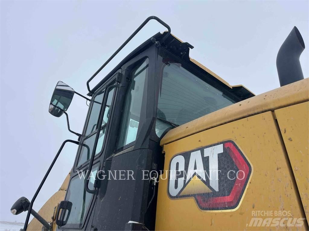 CAT 930M AG HL Фронтальні навантажувачі