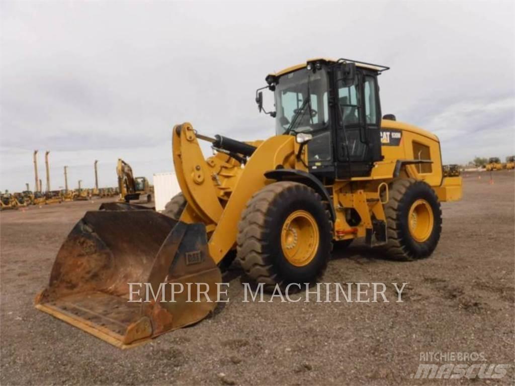 CAT 930M FC Фронтальні навантажувачі