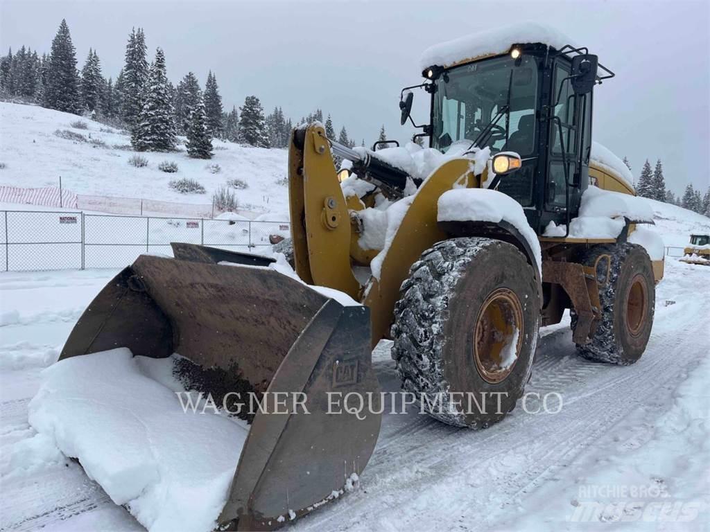 CAT 930M FC Фронтальні навантажувачі
