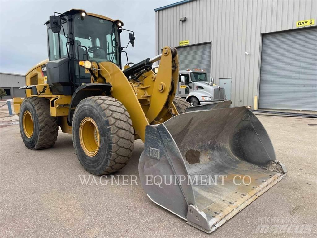 CAT 930M FC Фронтальні навантажувачі