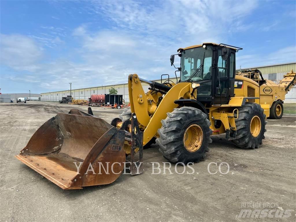 CAT 930M QC Фронтальні навантажувачі