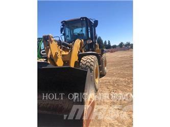 CAT 938 Фронтальні навантажувачі