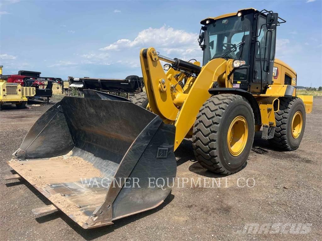 CAT 938 FC Фронтальні навантажувачі