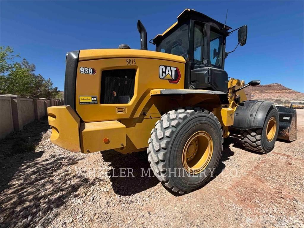 CAT 938 QC Фронтальні навантажувачі