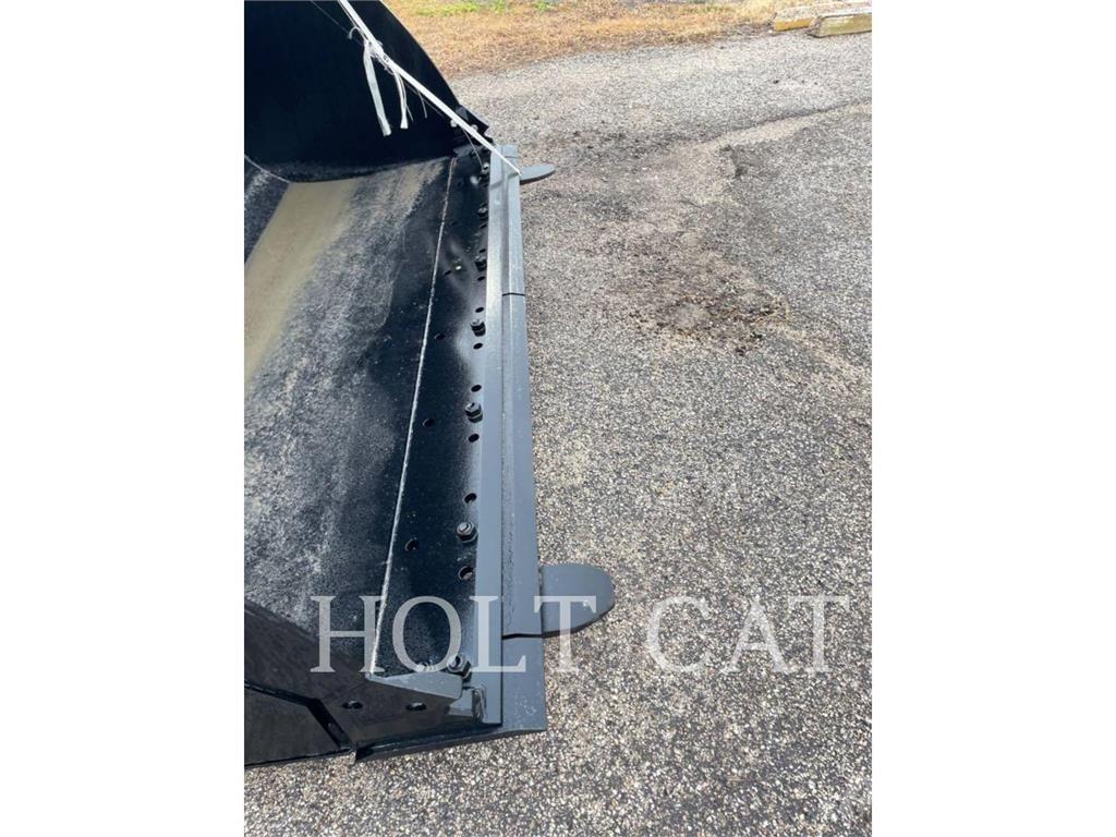 CAT 938 QC Фронтальні навантажувачі