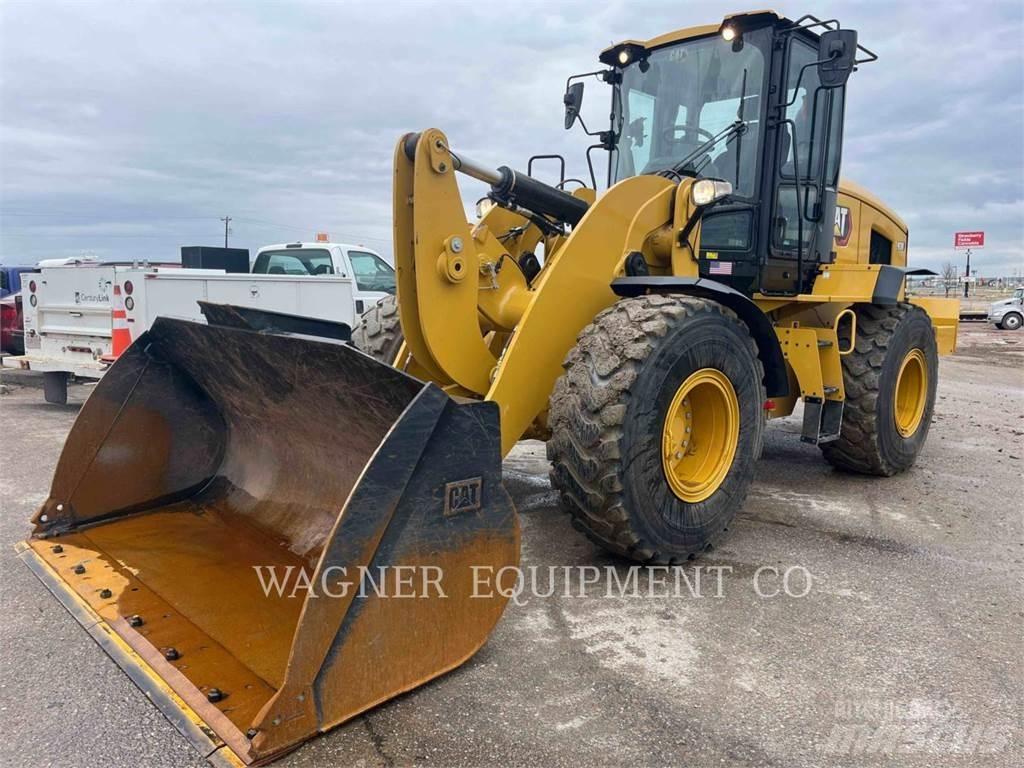 CAT 93814 Фронтальні навантажувачі