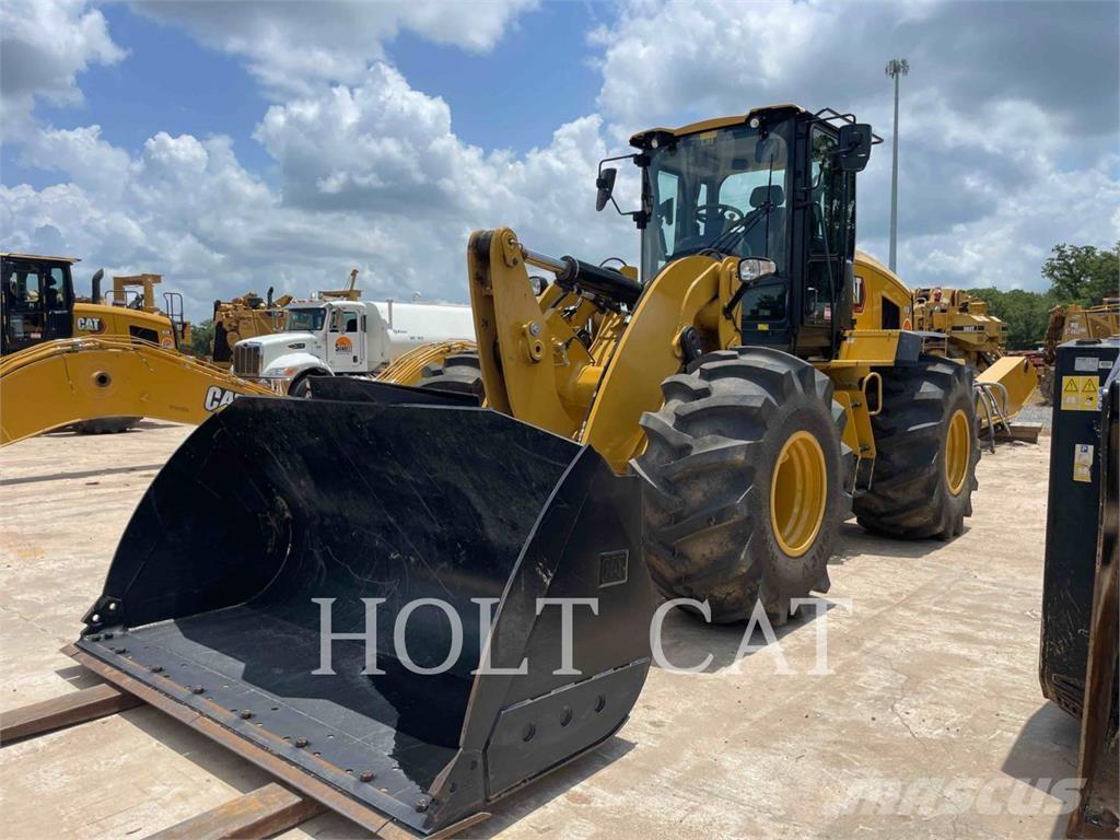 CAT 93814 Фронтальні навантажувачі