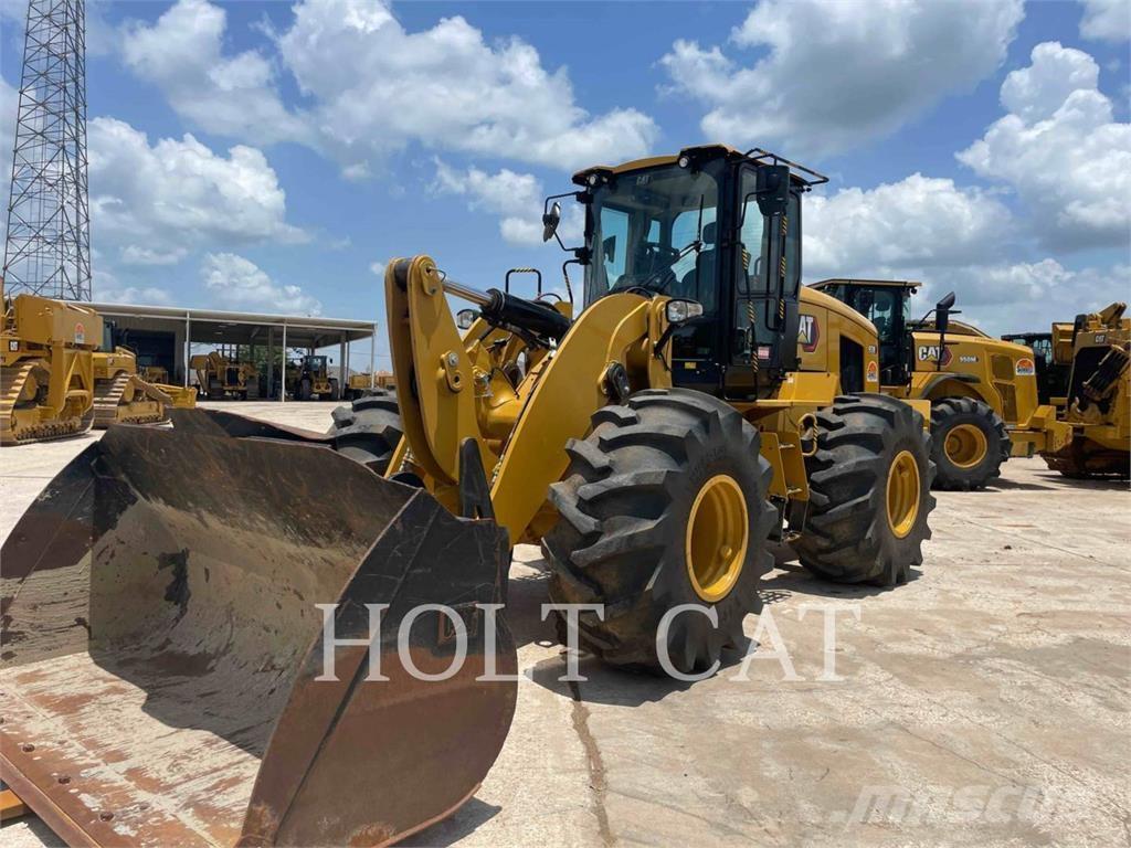 CAT 93814 Фронтальні навантажувачі