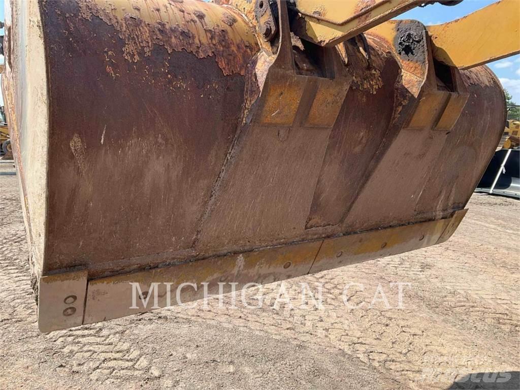 CAT 938G Фронтальні навантажувачі