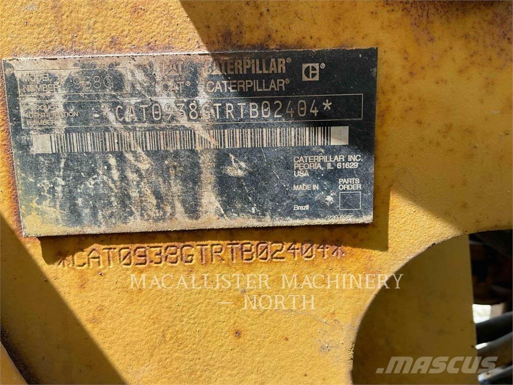 CAT 938G Фронтальні навантажувачі