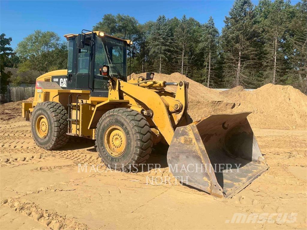 CAT 938H Фронтальні навантажувачі