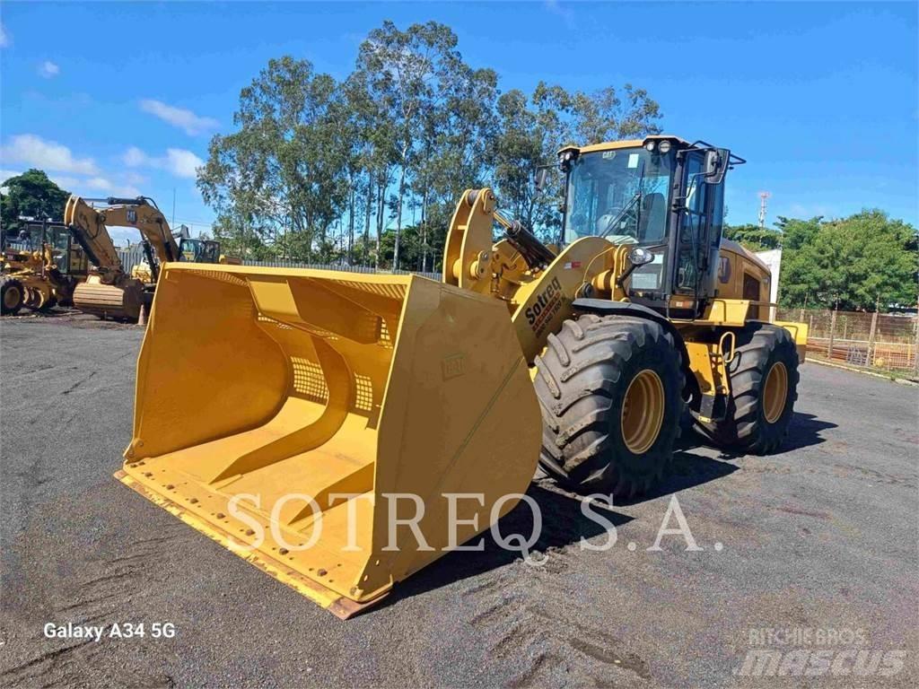 CAT 938K Фронтальні навантажувачі