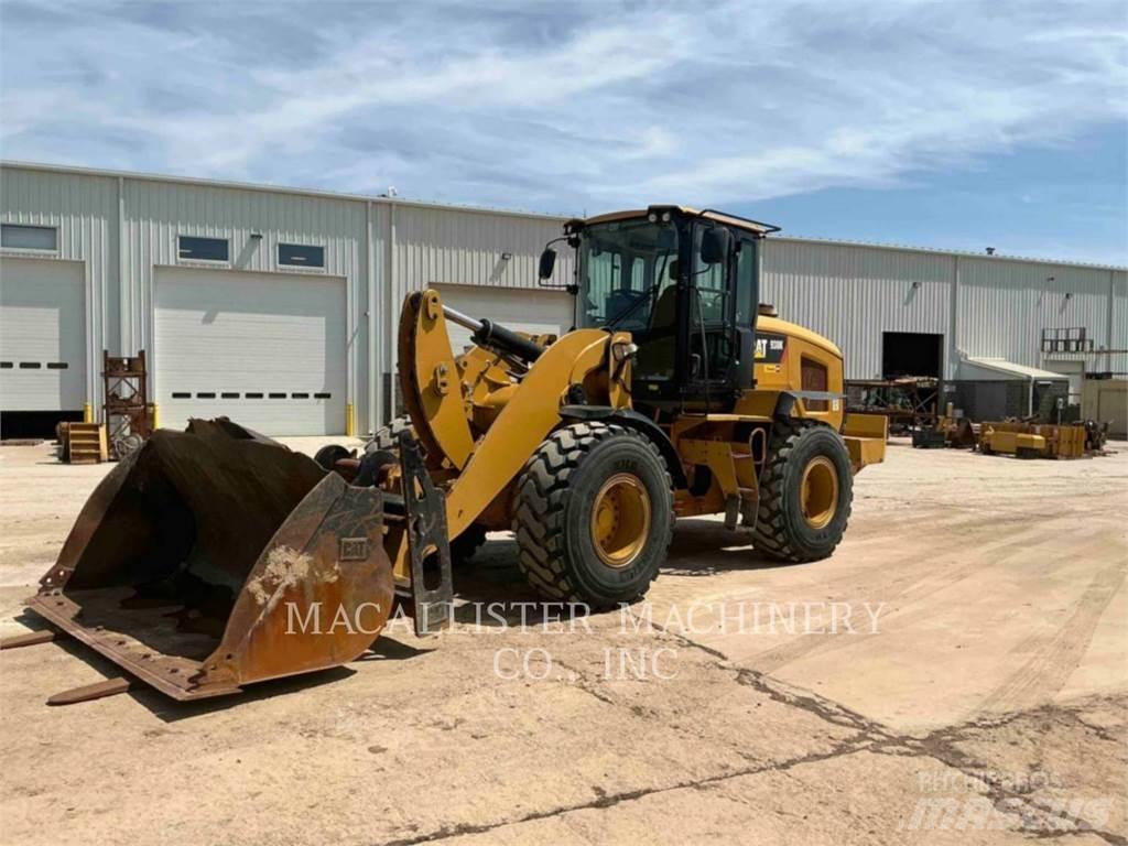 CAT 938K Фронтальні навантажувачі