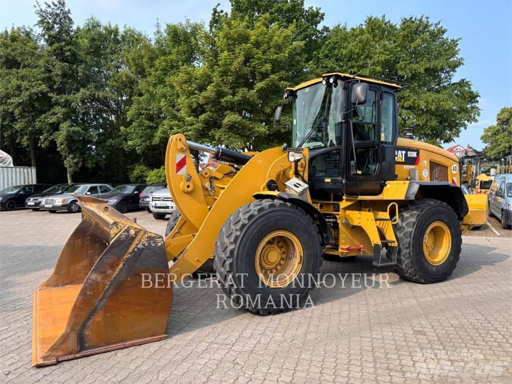 CAT 938K Фронтальні навантажувачі