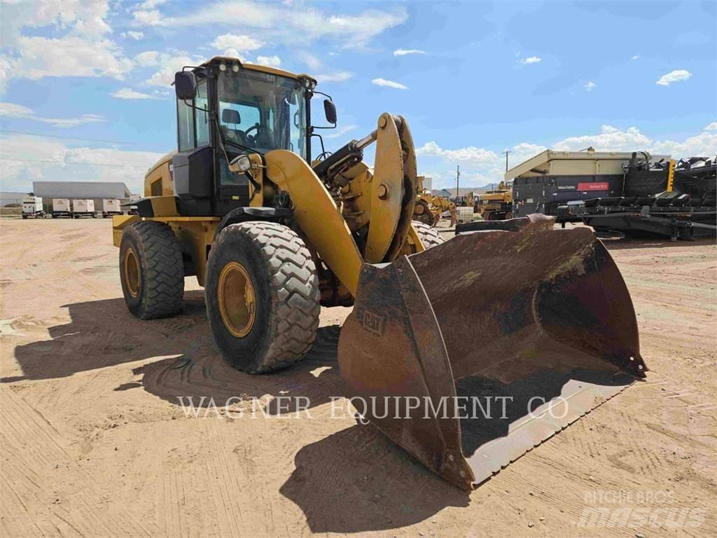 CAT 938K FC Фронтальні навантажувачі