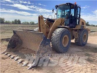 CAT 938M Фронтальні навантажувачі