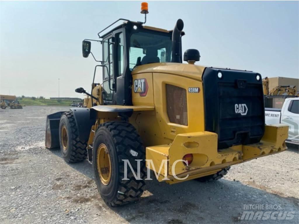 CAT 938M Фронтальні навантажувачі
