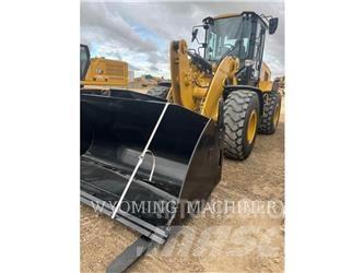 CAT 938M Фронтальні навантажувачі