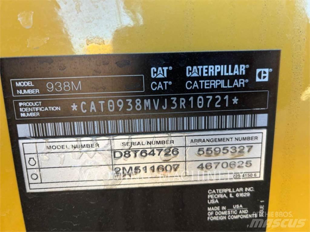 CAT 938M Фронтальні навантажувачі