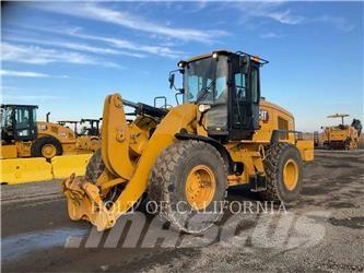CAT 938M Фронтальні навантажувачі