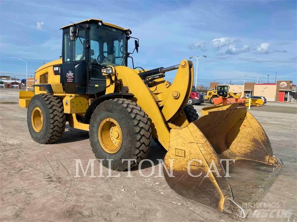 CAT 938M Фронтальні навантажувачі