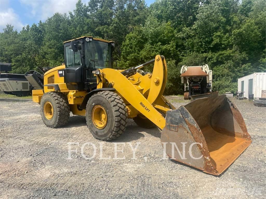 CAT 938M Фронтальні навантажувачі