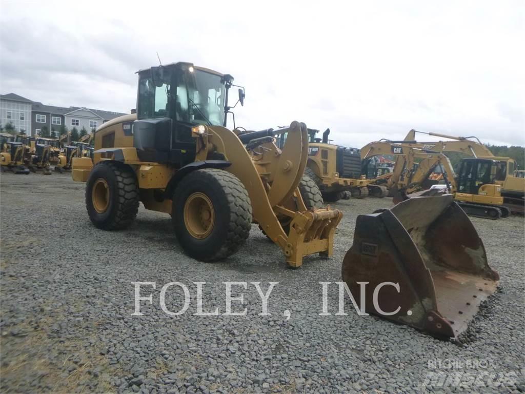 CAT 938M Фронтальні навантажувачі
