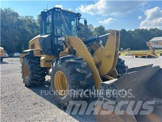 CAT 938M Фронтальні навантажувачі