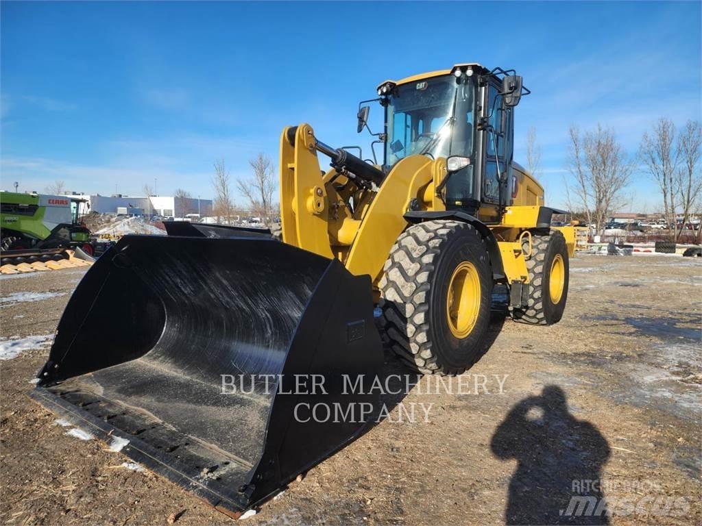 CAT 938M Фронтальні навантажувачі