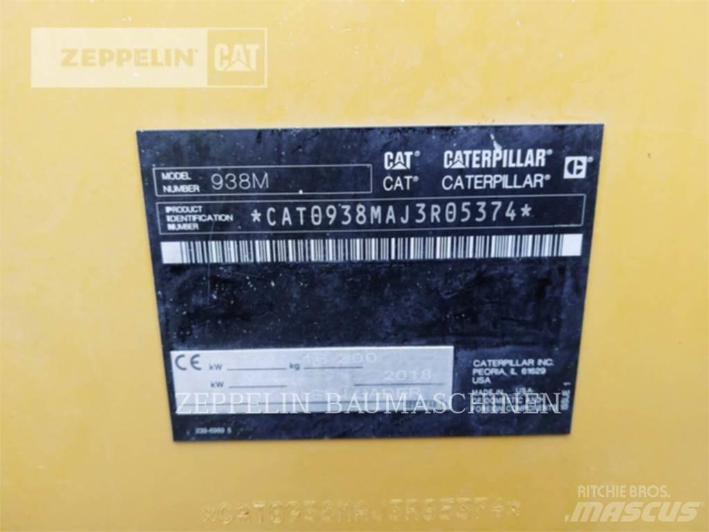 CAT 938M Фронтальні навантажувачі