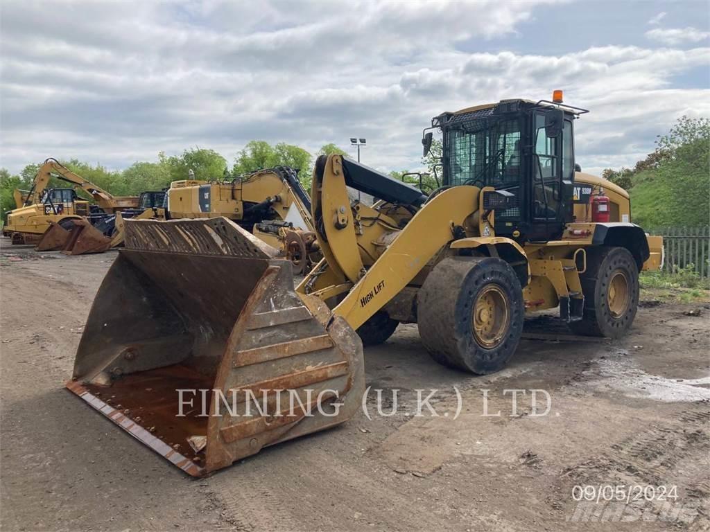 CAT 938M Фронтальні навантажувачі