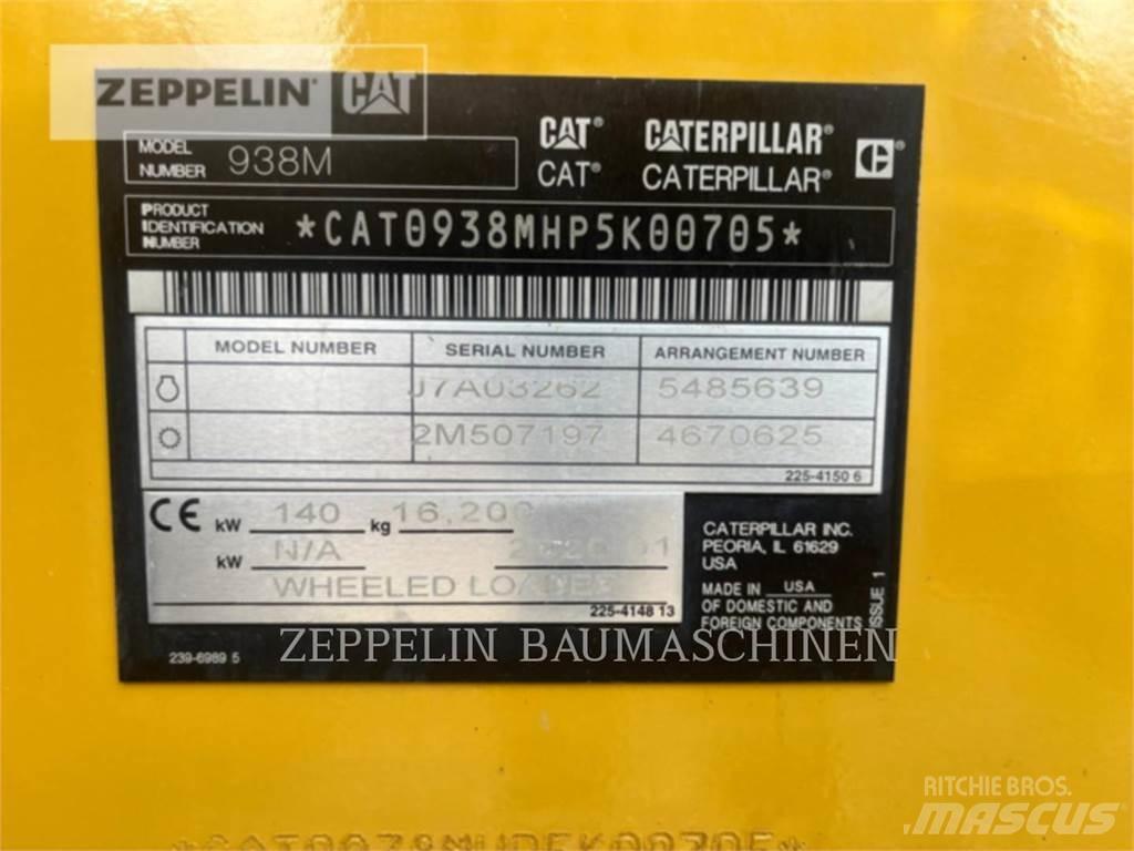 CAT 938M Фронтальні навантажувачі