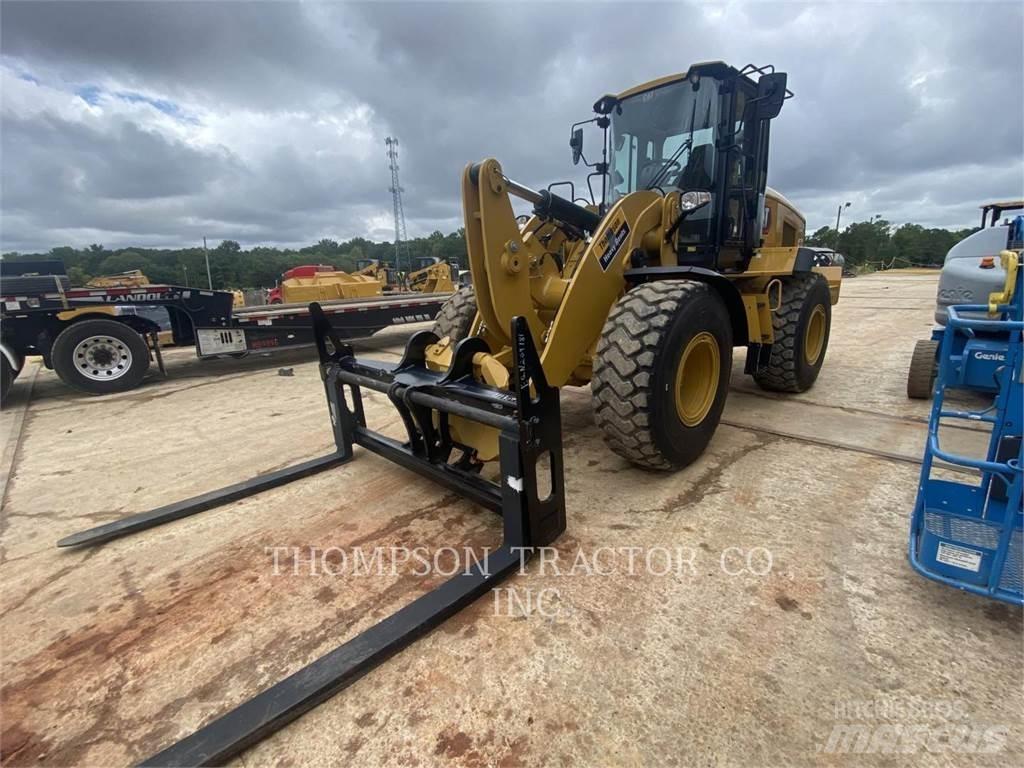CAT 938M Фронтальні навантажувачі