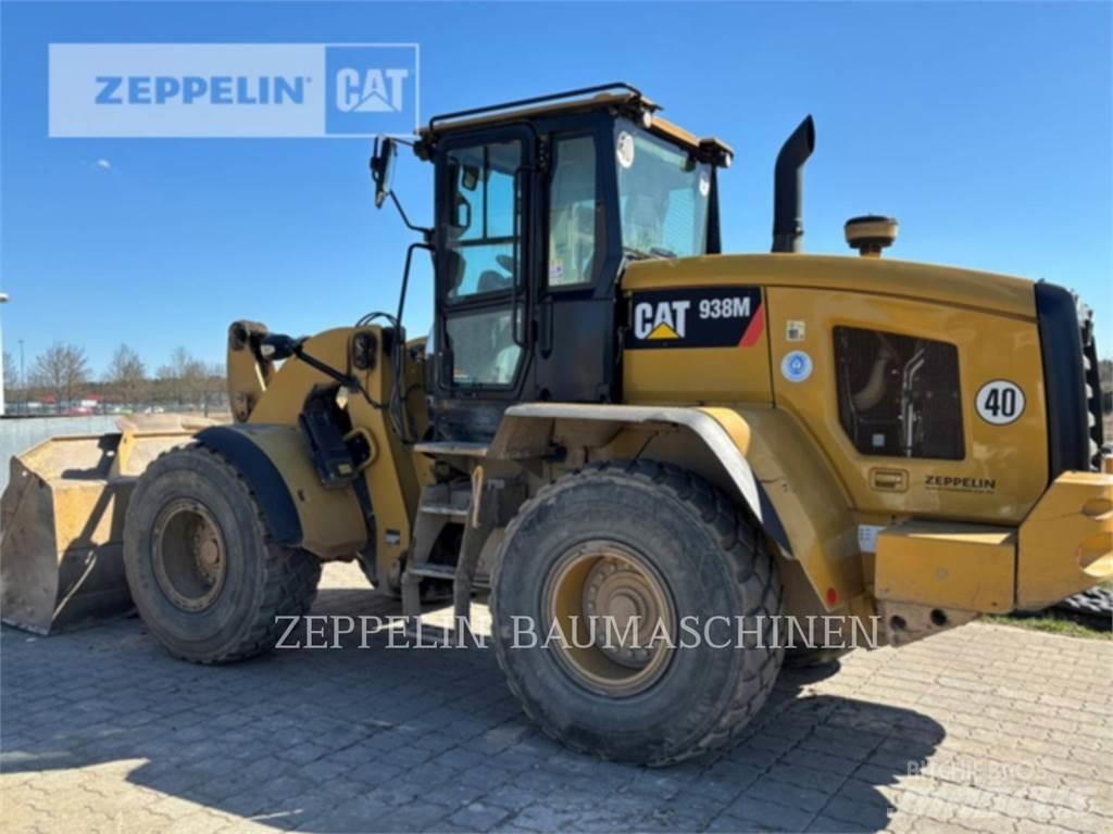 CAT 938M Фронтальні навантажувачі