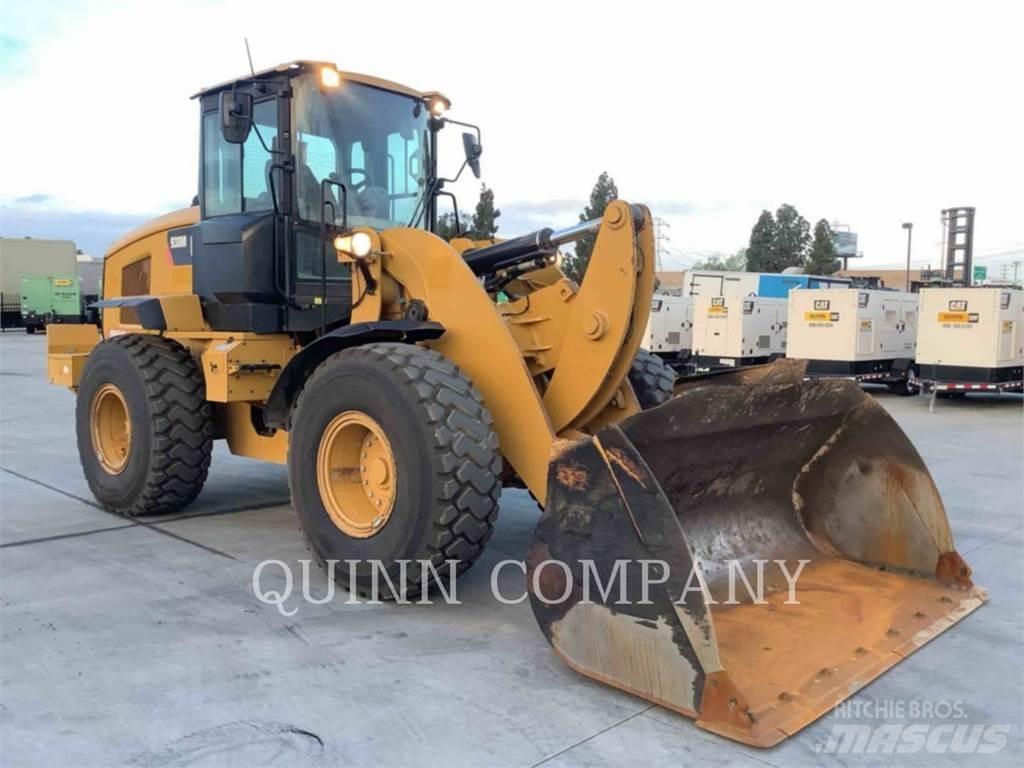 CAT 938M Фронтальні навантажувачі
