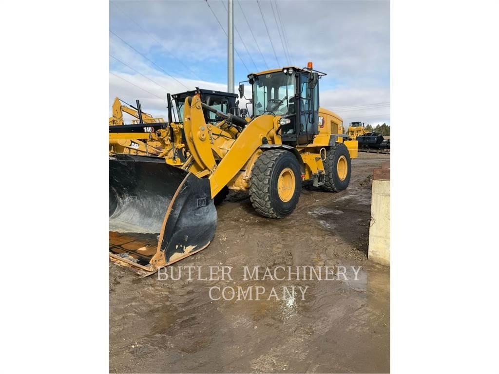 CAT 938M Фронтальні навантажувачі