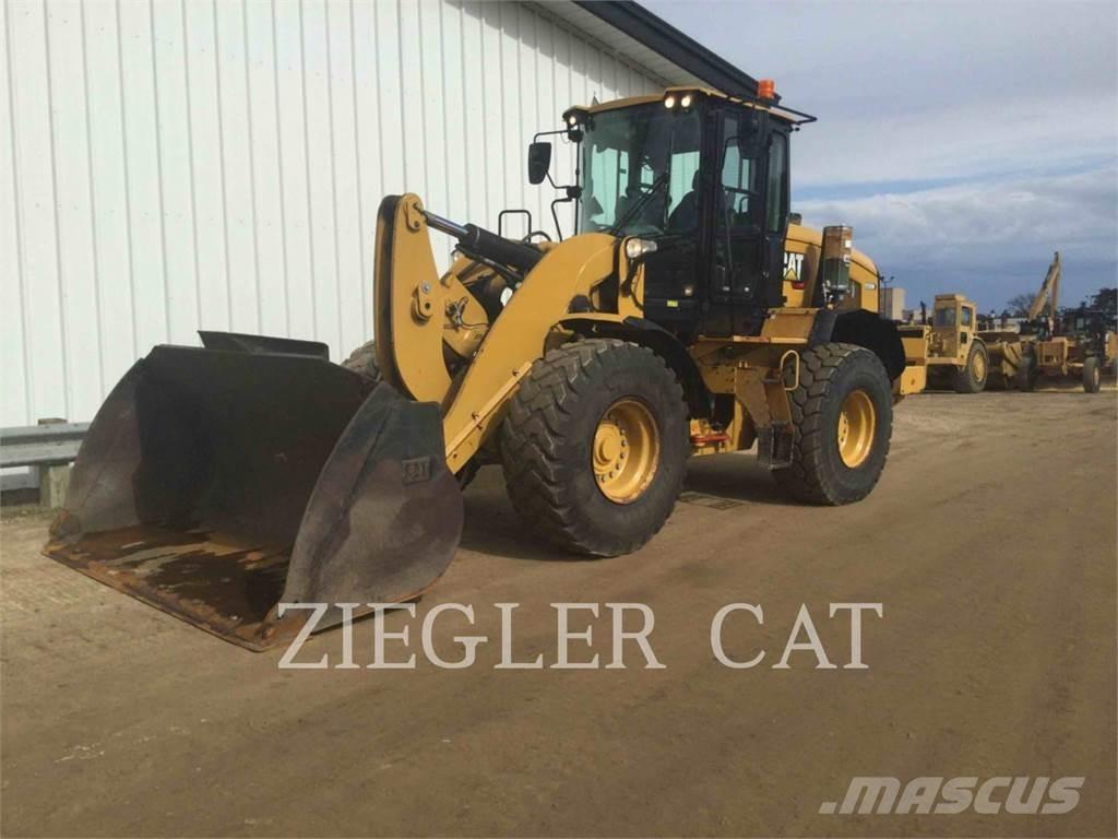 CAT 938M Фронтальні навантажувачі