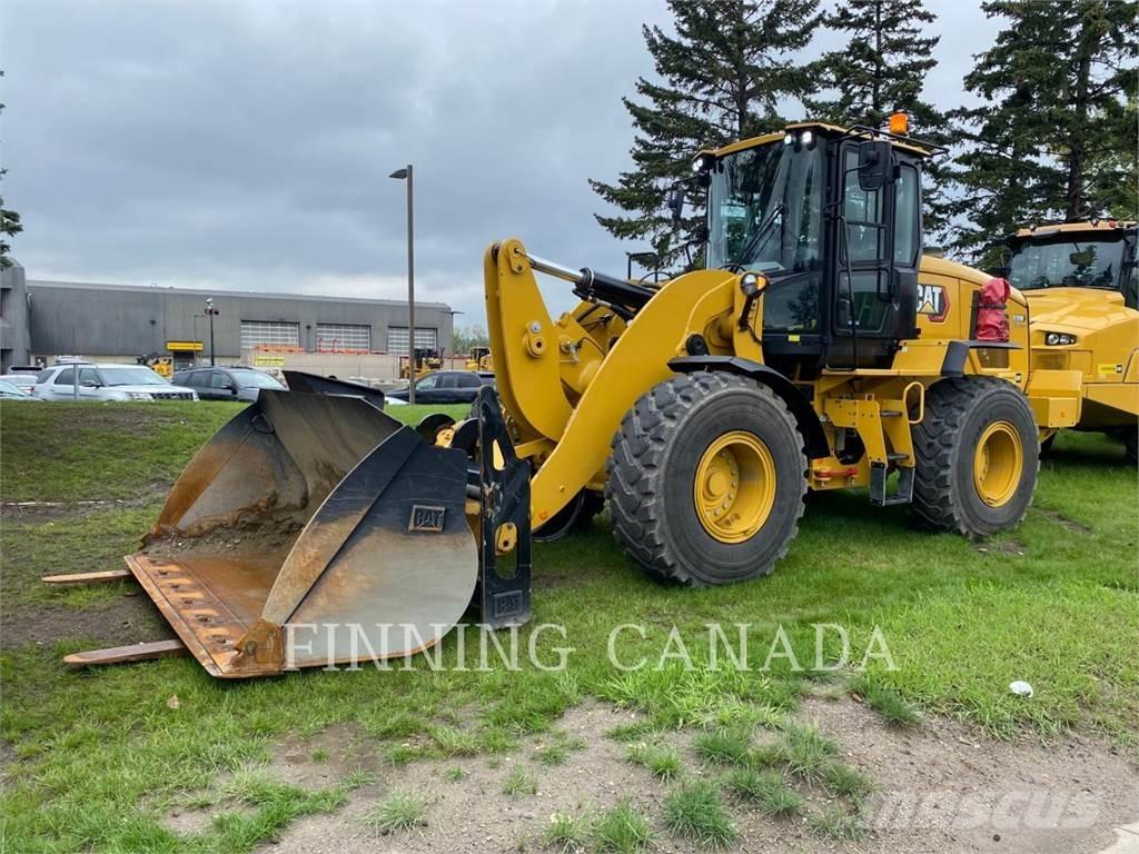CAT 938M Фронтальні навантажувачі