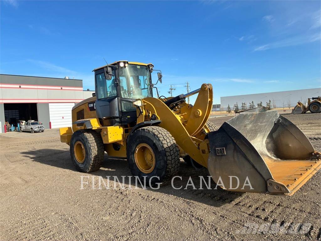 CAT 938M Фронтальні навантажувачі
