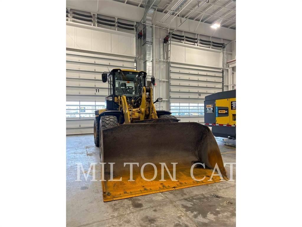 CAT 938M 3V Фронтальні навантажувачі