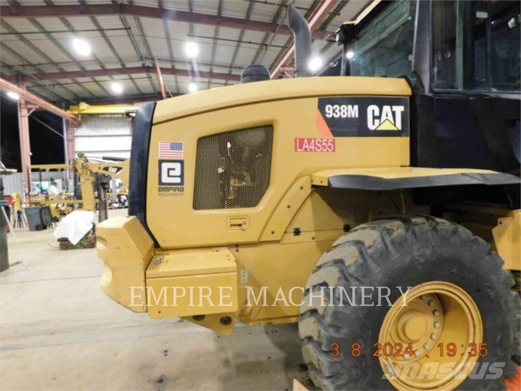 CAT 938M FC Фронтальні навантажувачі