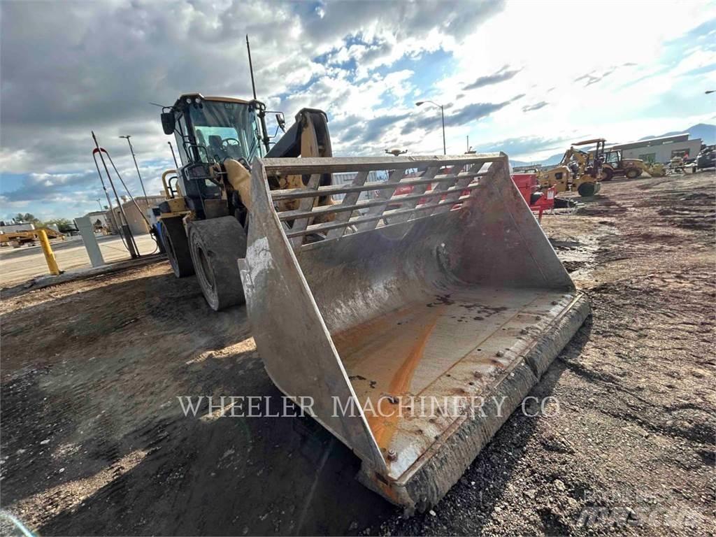 CAT 938M HL WS Фронтальні навантажувачі
