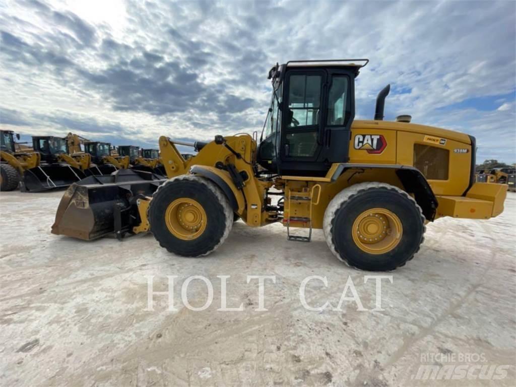 CAT 938M ISO Фронтальні навантажувачі