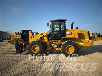 CAT 938M QC Фронтальні навантажувачі