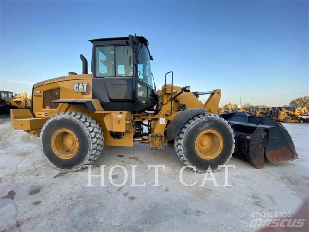 CAT 938M QC Фронтальні навантажувачі