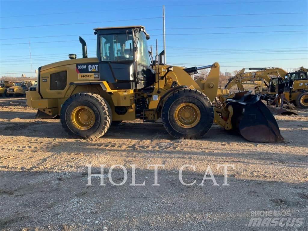 CAT 938M QC Фронтальні навантажувачі